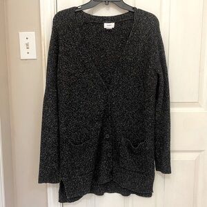 Old Navy Oversized Wool Blend Buttoned Cardigan in Marled Black